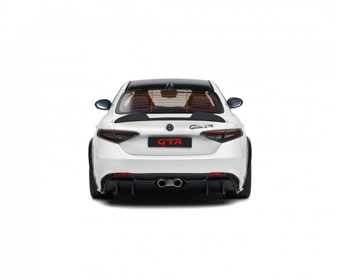 Solido Alfa Romeo Blanco Trofeo 01:18 421182410