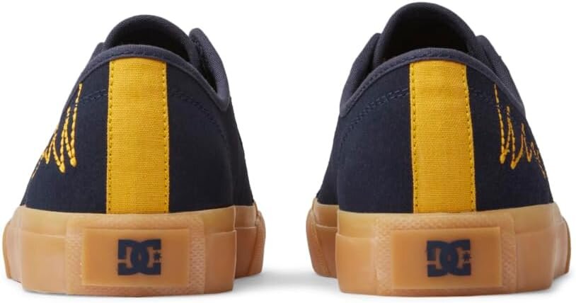 Schuhwerk, Schuh, Sneaker, Wildleder, Leinwand