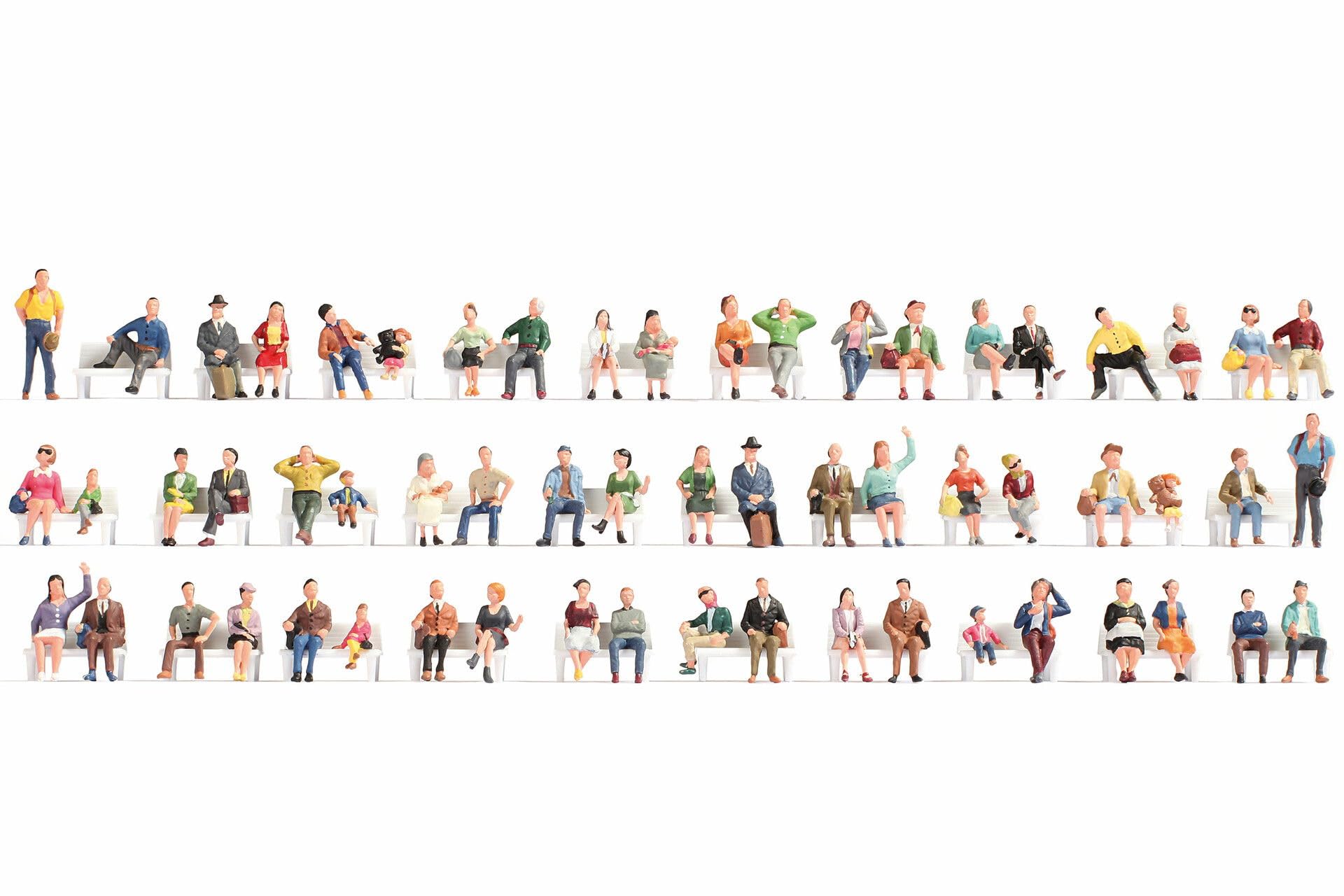 NOCH, 16071, MEGA-SPAR-SET, “SITZENDE”, 60, Figuren