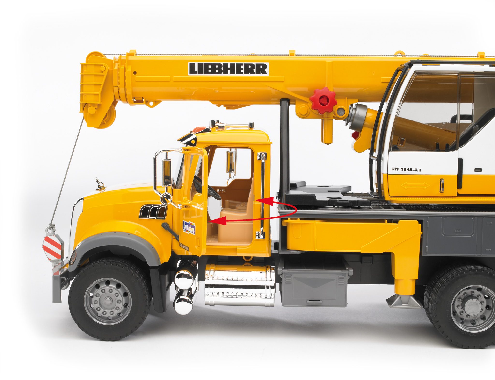 BRUDER 02818 - MACK Granite Liebherr Kran-LKW - Bild 4