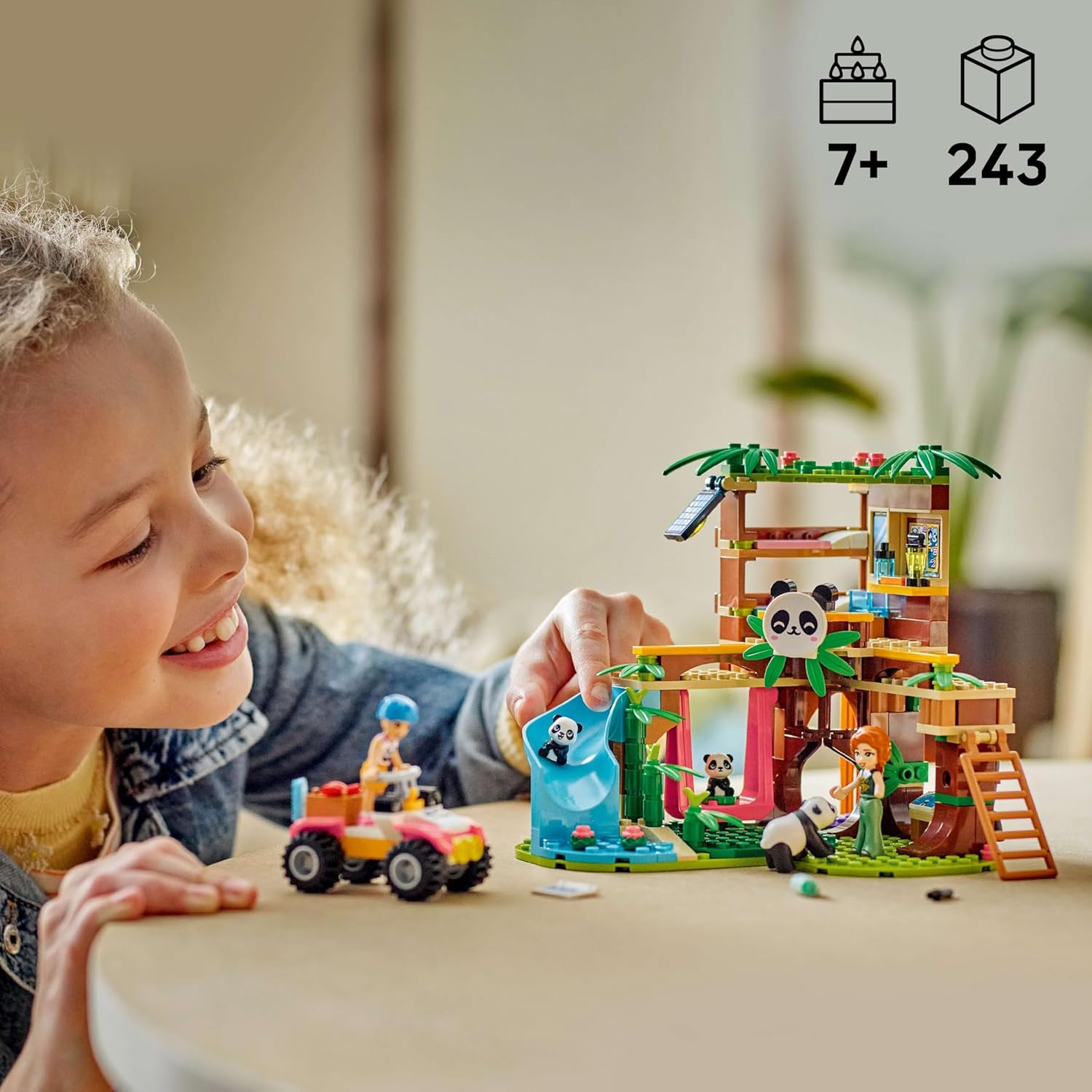 LEGO® Friends 42648 Panda Pflegestation Spielzeug, Person