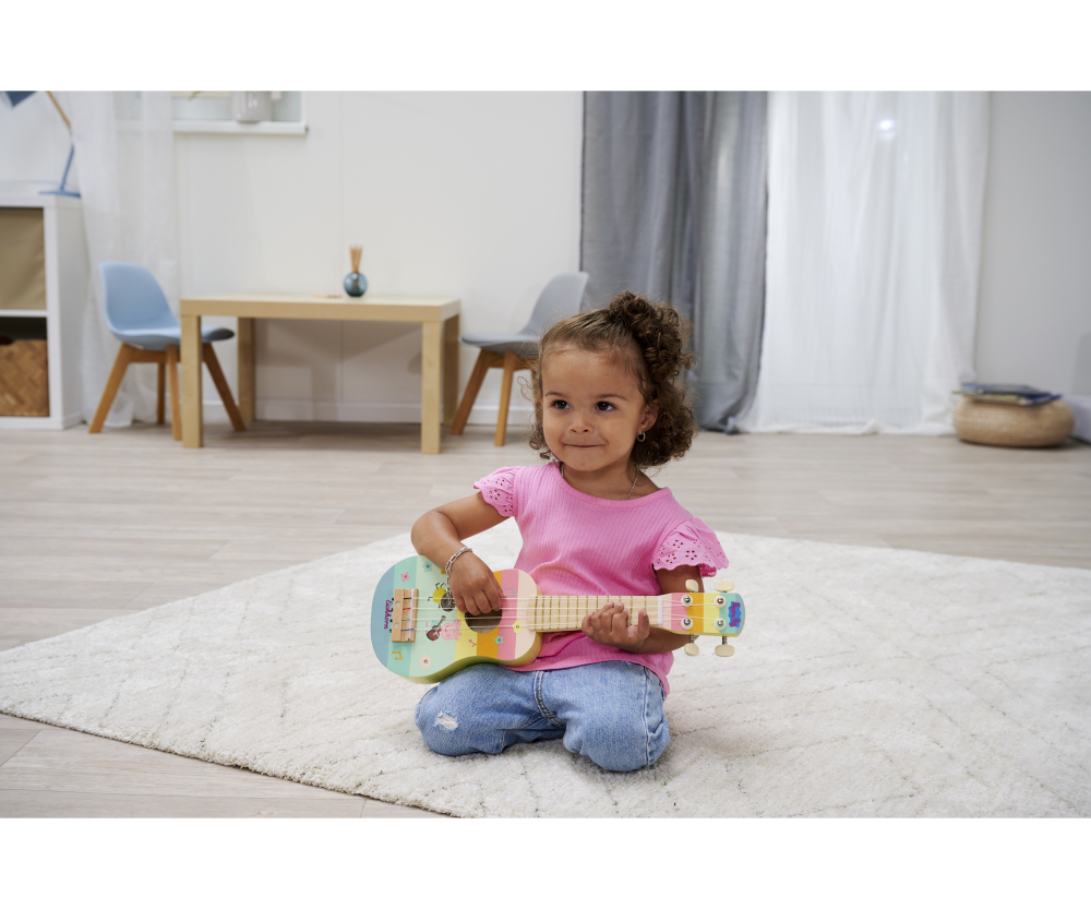 Eichhorn Peppa Pig Holz Ukulele 43cm