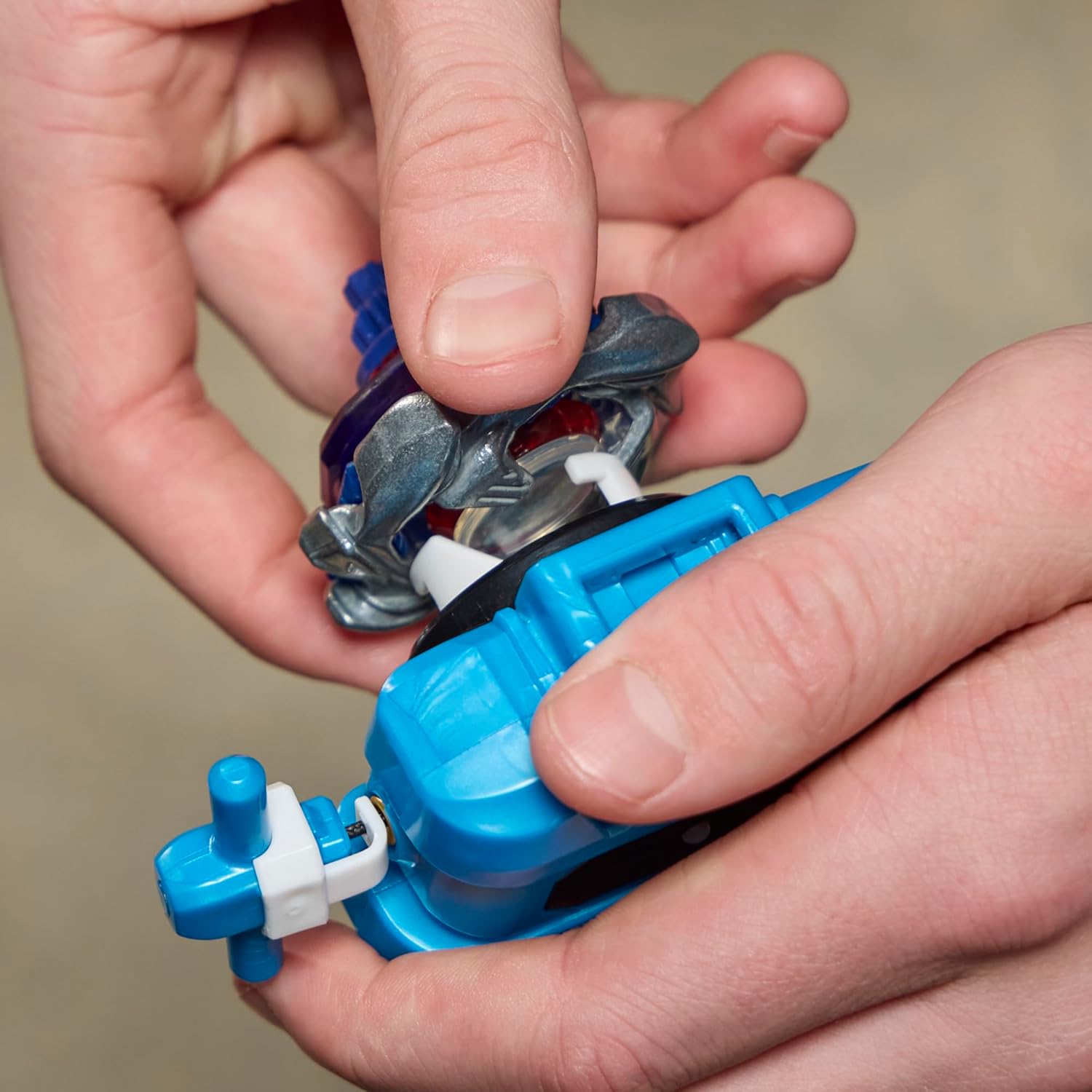 Beyblade X Deluxe Launcher Roosevelt