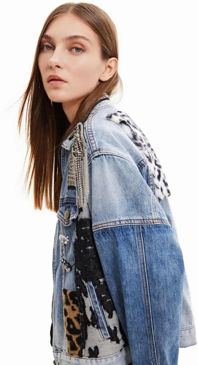Desigual Damen Jacke - Blau, Denim mit Pailletten und Animal-Print 22WWED085005 GR. S Desigual Damen Jacke - Blau, Denim mit Pailletten und Animal-Print 22WWED085005 GR. S