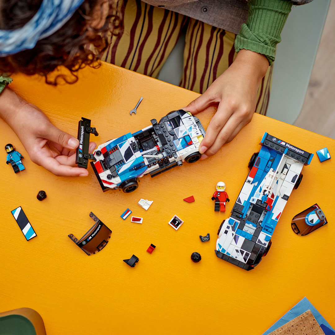 LEGO® Speed Champions BMW M4 GT3 & BMW M Hybrid V8 76922 Spielzeug, Person, Maschine, Rad