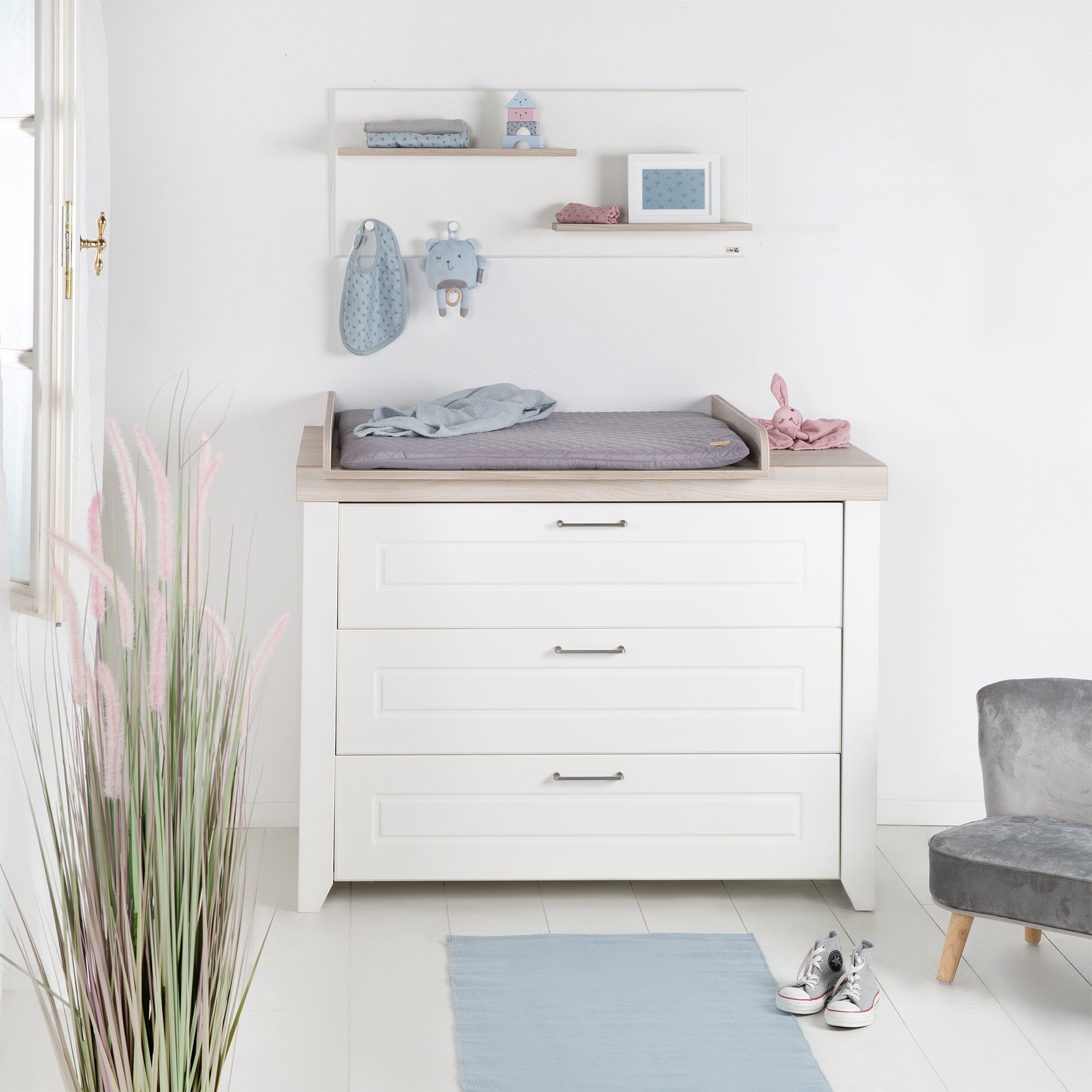 Roba 1733775 breite Wickelkommode Felicia Canadian White – Wickelkommode breit - Bild 2 Roba 1733775 breite Wickelkommode Felicia Canadian White – Wickelkommode breit - Produktbild 2