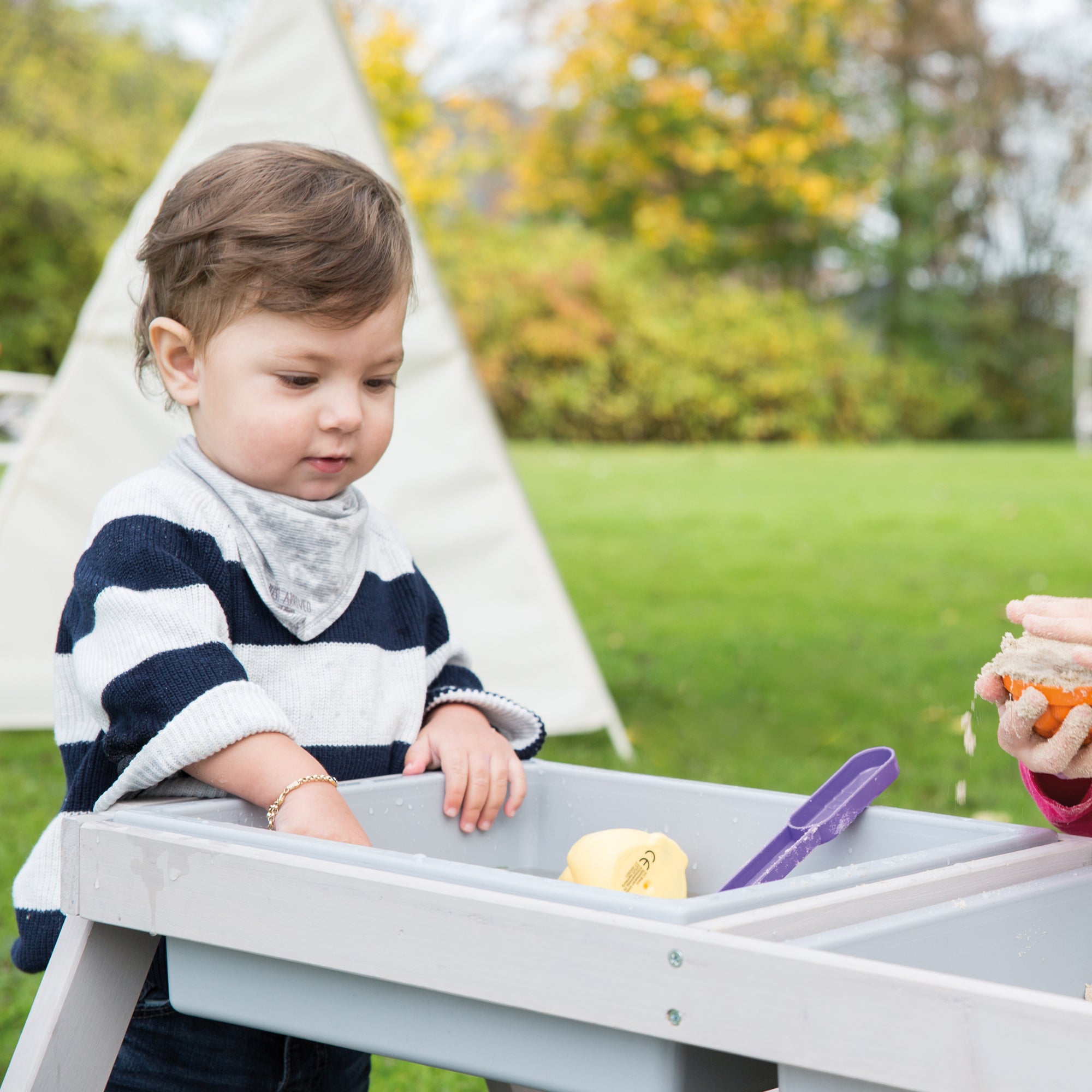 Roba 456002GAV190 Kindersitzgarnitur & Matschtisch grau – Outdoor + - Bild 8 Roba 456002GAV190 Kindersitzgarnitur & Matschtisch grau – Outdoor + - Produktbild 8