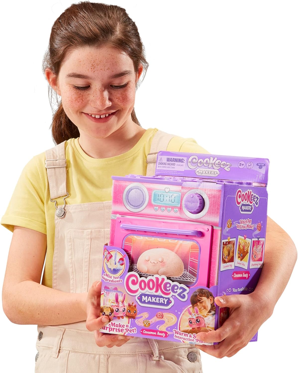 Cookeez Makery Pinker Backofen mit Kuchen, der sich in ein Plüschtier verwandelt Cookeez Makery Backofen in Pink Spielset zum Backen und Verwandeln von Kuchen in Plüschtiere