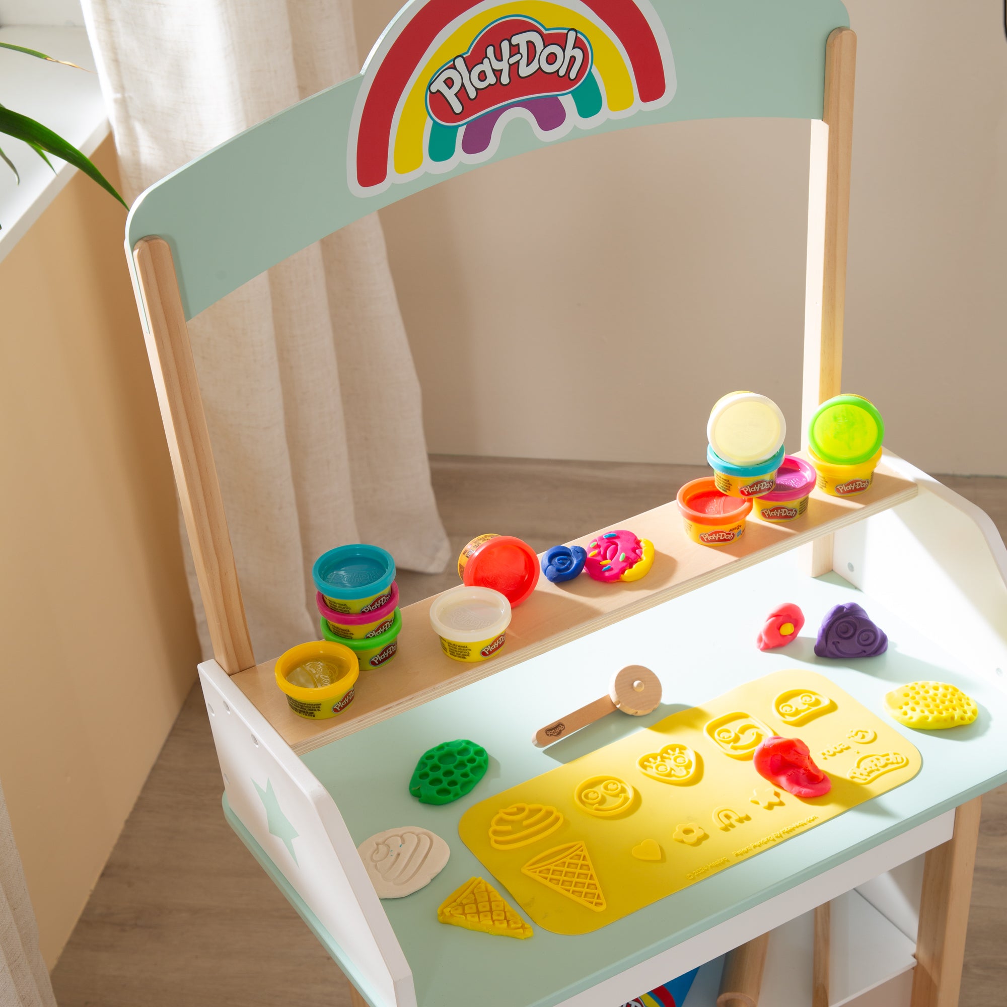Roba 480213PD1ZU Eisstand roba x Play-Doh bunt – Rollenspiel - Bild 3 Roba 480213PD1ZU Eisstand roba x Play-Doh bunt – Rollenspiel - Produktbild 3