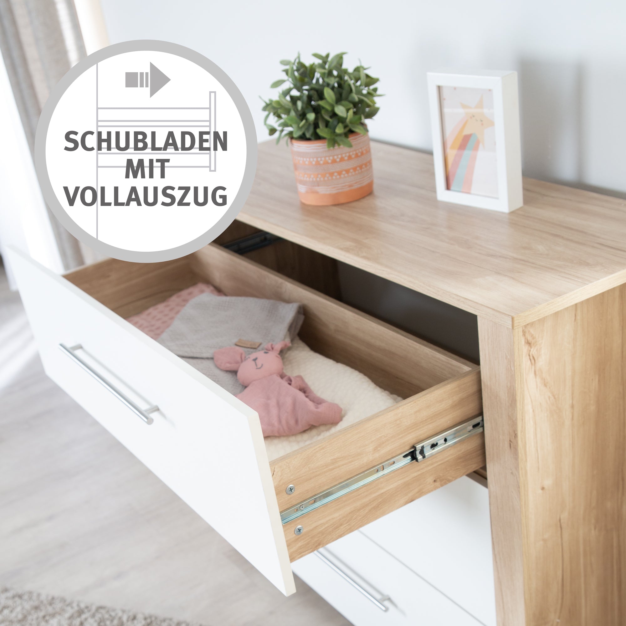 Roba 1731863 Wickelkommode breit +Wickelansatz Malo weiß - Bild 7 Roba 1731863 Wickelkommode breit +Wickelansatz Malo weiß - Produktbild 7