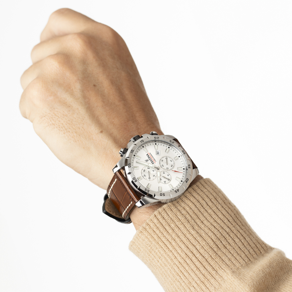 FESTINA Chronograph F20692 1 – Klassische Herren Armbanduhr mit elegantem Lederarmband Armbanduhr, Arm, Körperteil, Person