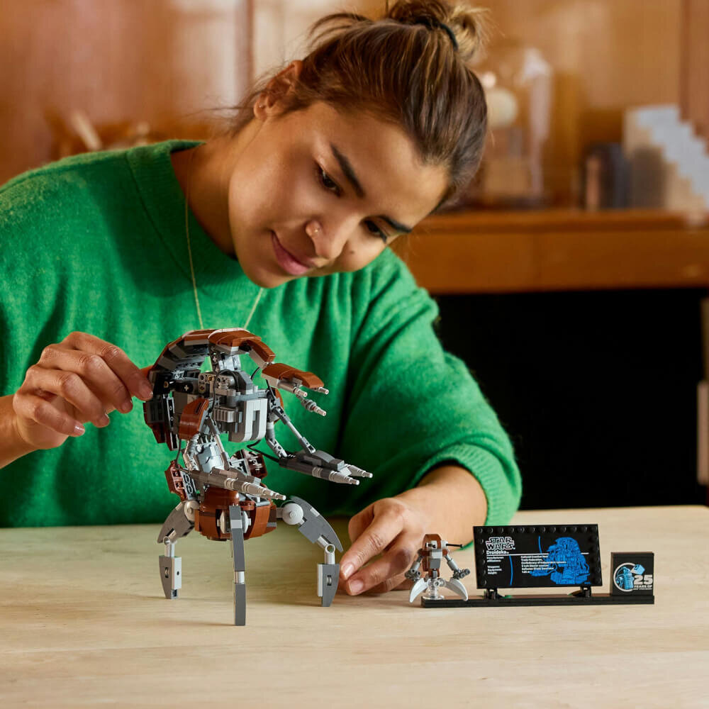 LEGO® Star Wars™ Droideka 75381 Person