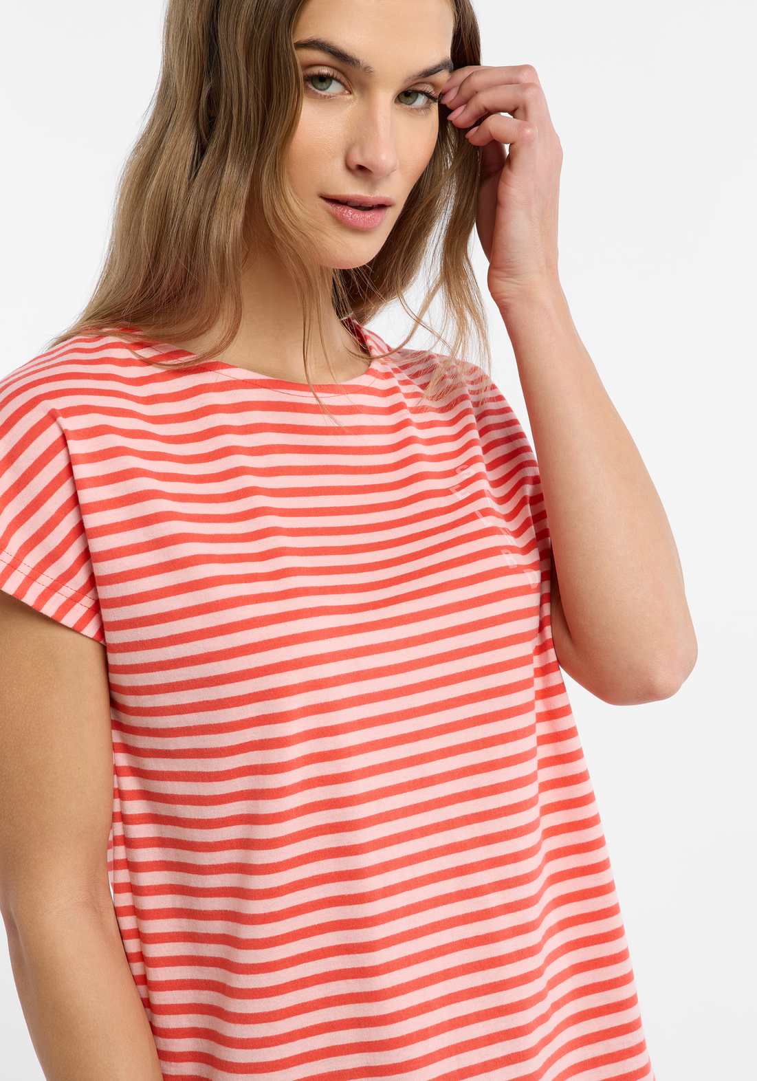Elbsand Selma T-Shirt in Rot Bild 7 Elbsand Selma T-Shirt in Rot, Produktfoto 7.