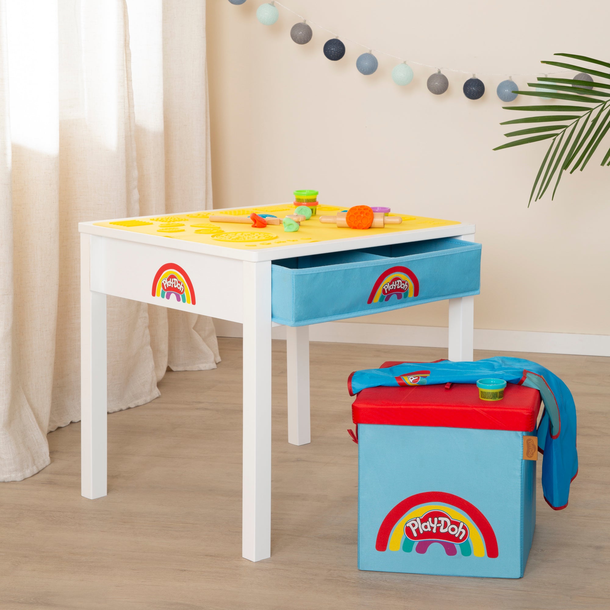 Roba 450730PD1ZU Basteltisch roba x Play-Doh weiß – Spielmöbel - Bild 2 Roba 450730PD1ZU Basteltisch roba x Play-Doh weiß – Spielmöbel - Produktbild 2
