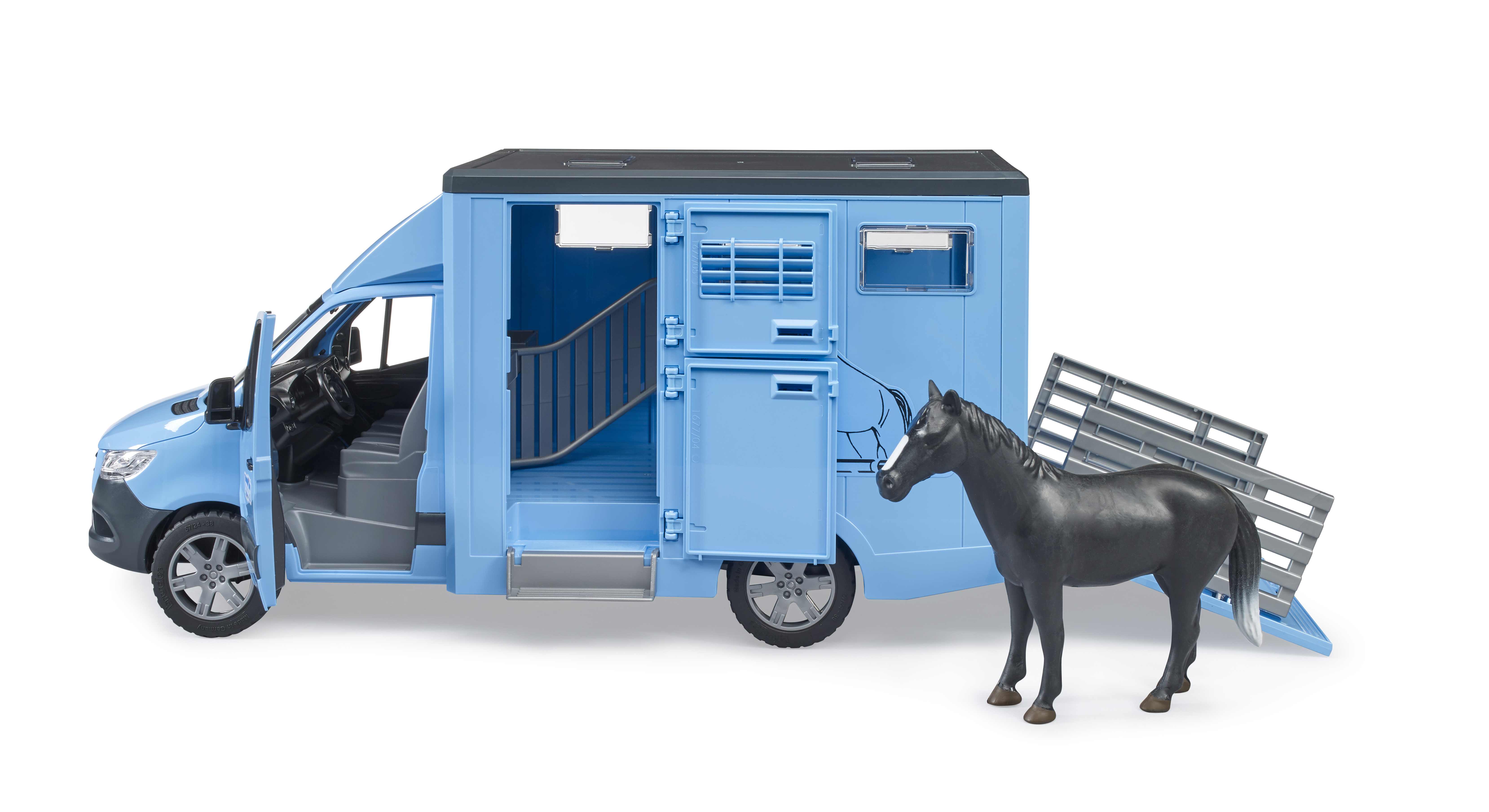 BRUDER 02674 - MB Sprinter Tiertransporter mit 1 Pferd - Bild 5 BRUDER 02674 - MB Sprinter Tiertransporter mit 1 Pferd - Bild 5