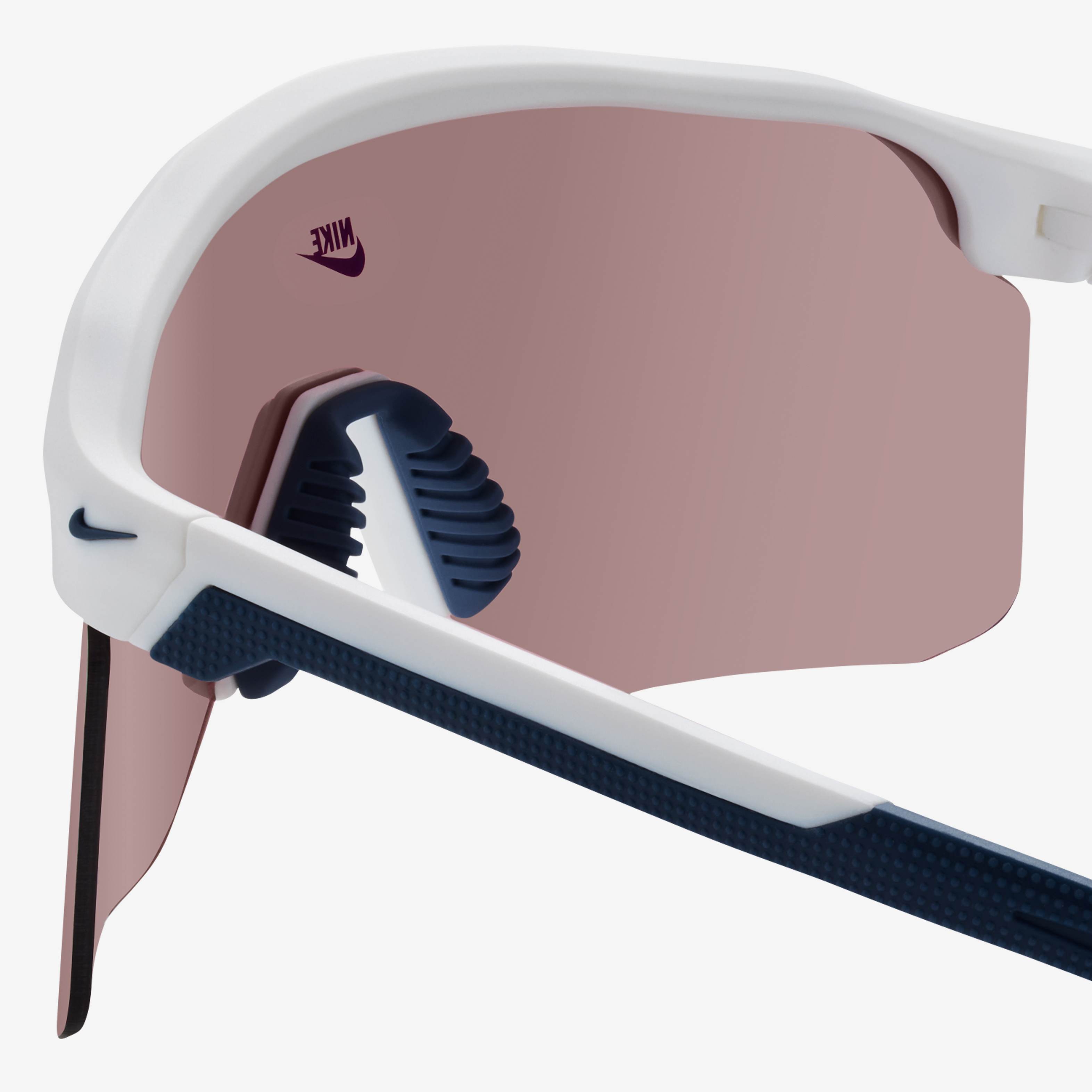 Nike 4006563/WH Sonnenbrille Expedition Shield - Weiß - Bild 5 Nike 4006563/WH Sonnenbrille Expedition Shield - Weiß - Bild 5