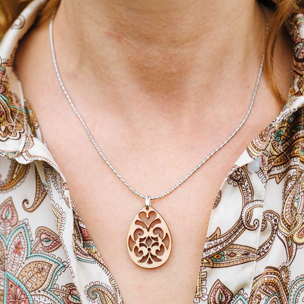 WAIDZEIT K06Z Damenkette Bohème Silber Zirbe