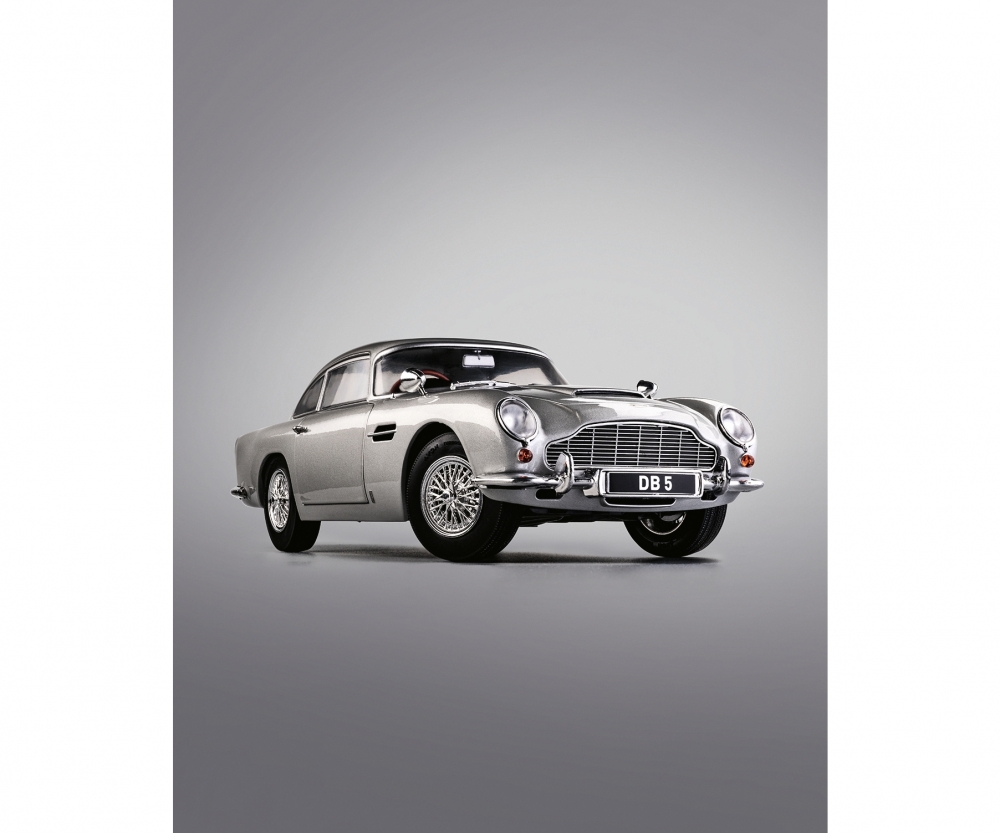 Solido 1:18 Aston Martin DB5 silber