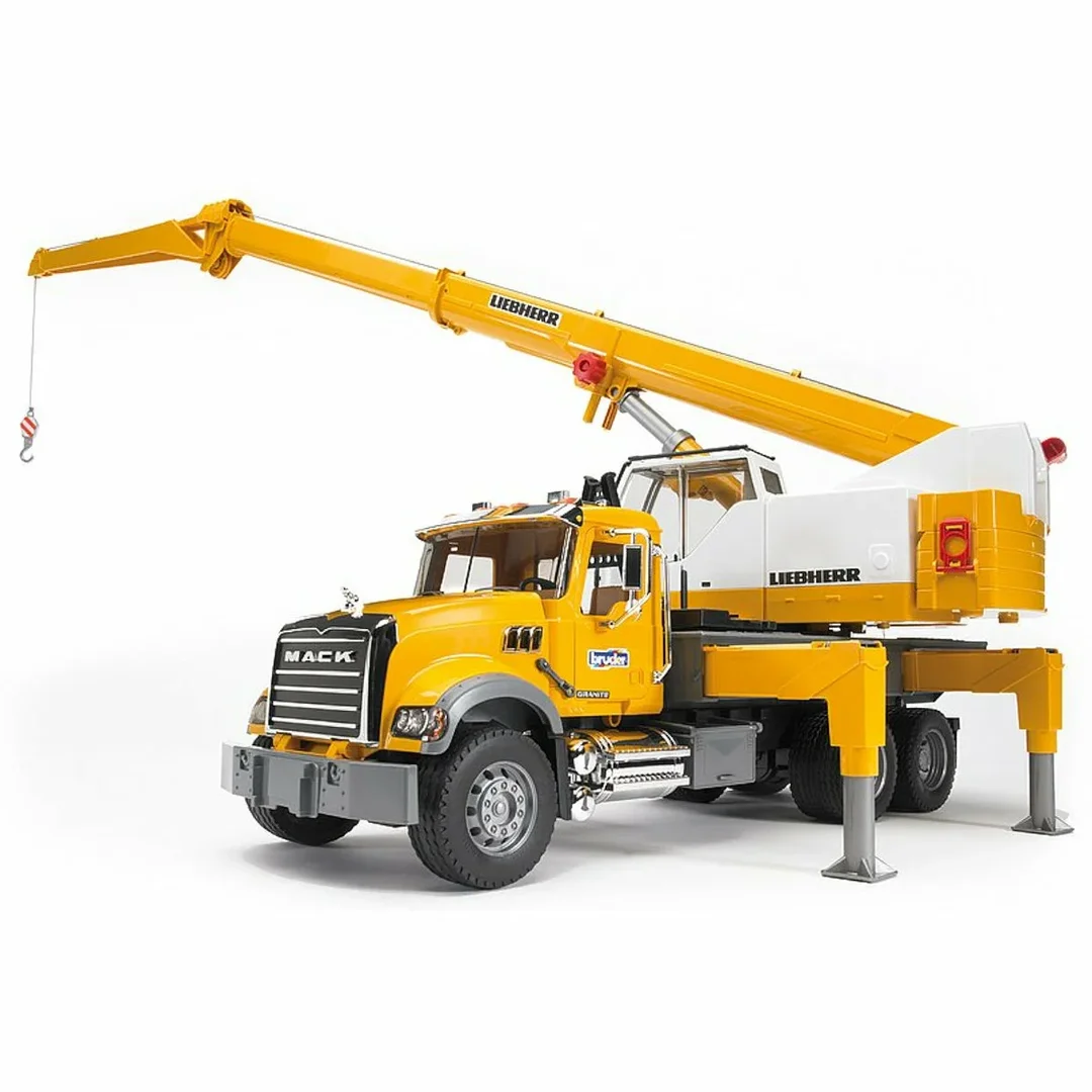 Bruder 02818 MACK Granite Liebherr Kran-LKW
