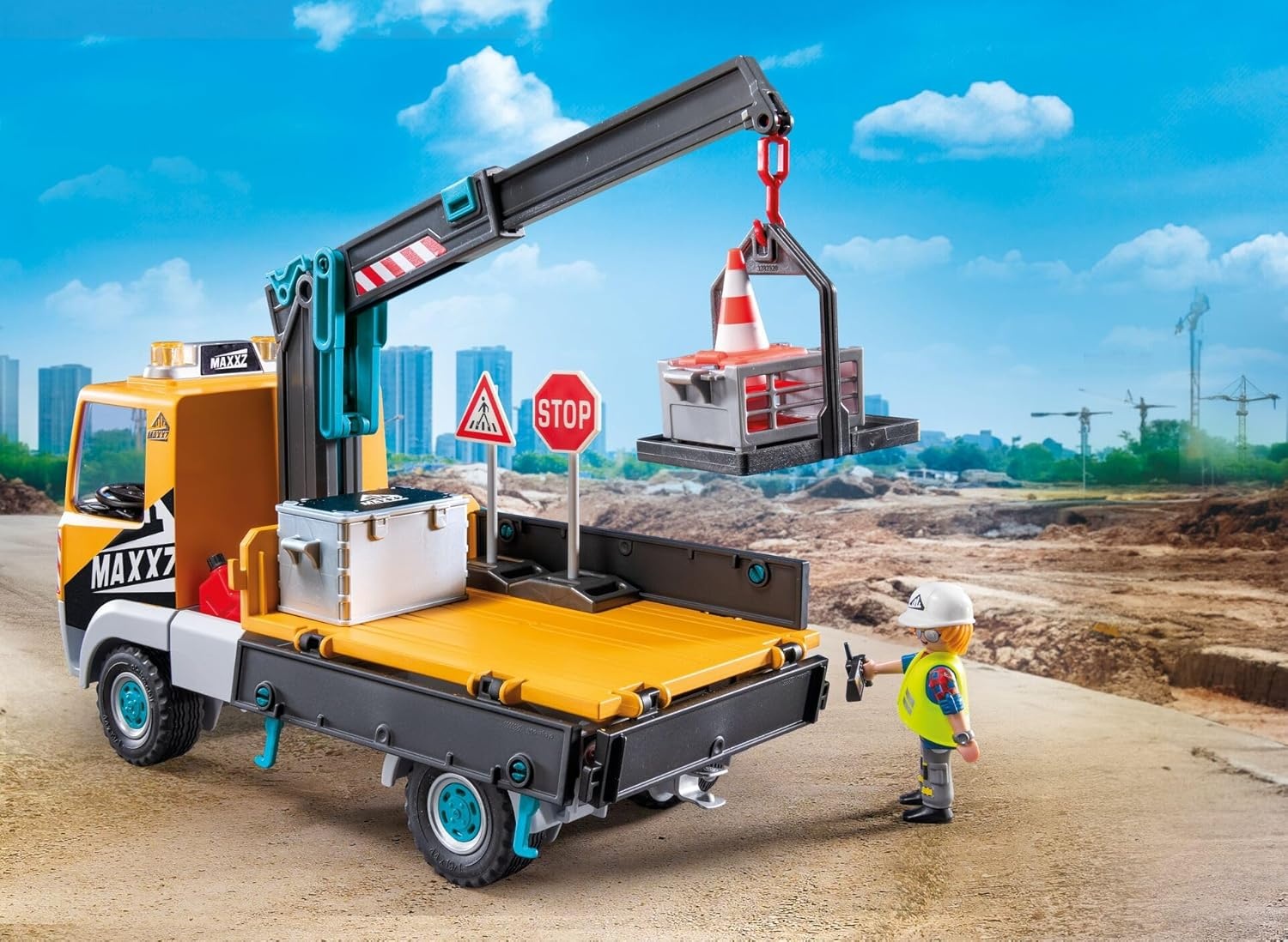 PLAYMOBIL 71750 - Action Heroes: Baustellen-LKW mit Kran und Zubehör Person