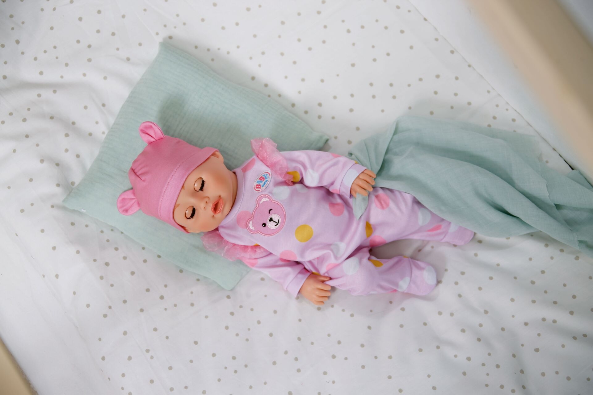 BABY born Babyschale Blumen - Zapf - MGA 838518 Babyschale - Zapf - BABY born Babyschale Blumen - Modell MGA 838518 Produktbild fuer Online-Shop