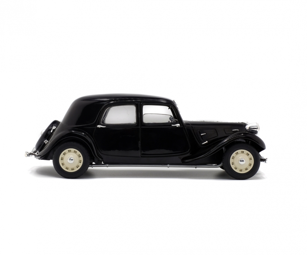 Solido 1:18 Citroen Traction (1937)