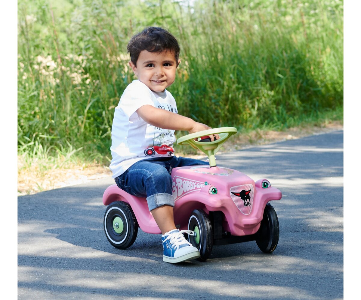 BIG Bobby Car Classic Flower (800056110) Person, Fotografie, Portrait, Schuh, Sitzen