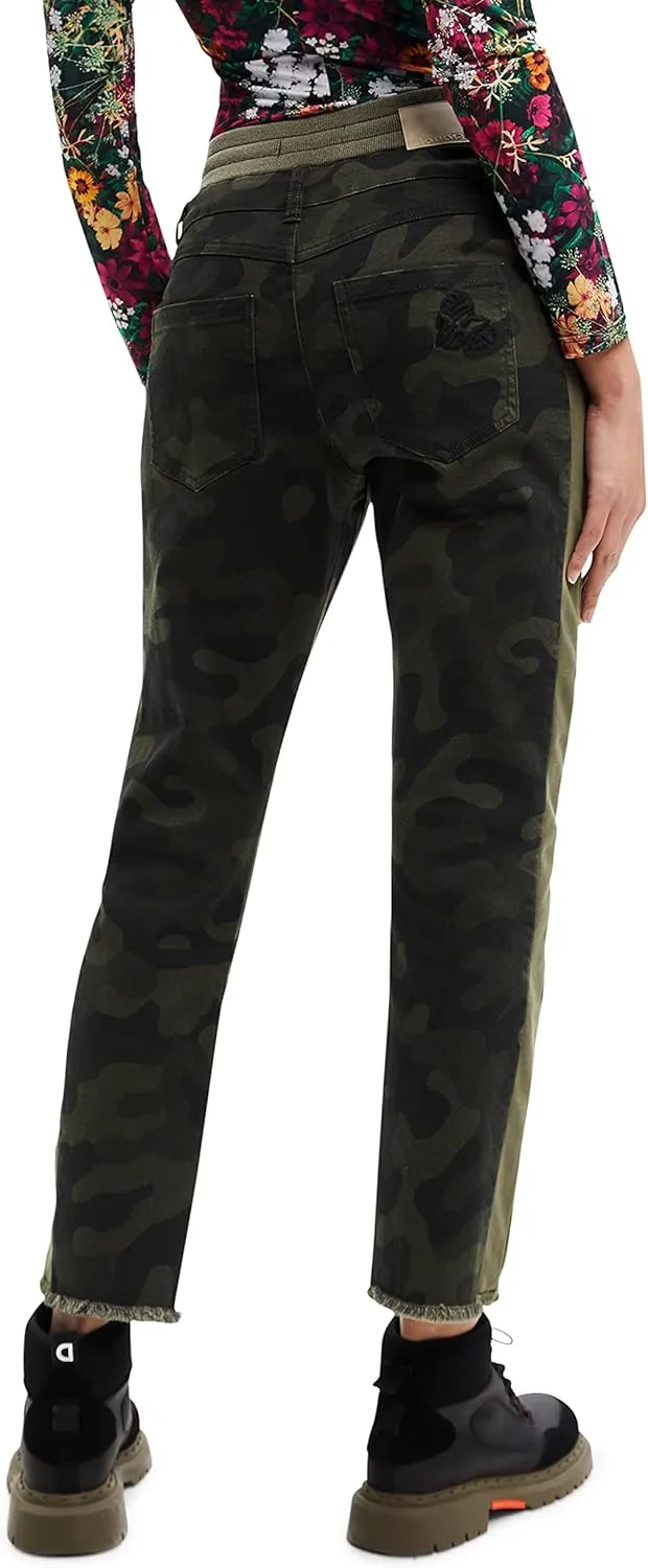 Desigual Damen Hose - Camouflage Chino Pants mit Kordelzug 22WWPN134086 GR. XS Desigual Damen Hose - Camouflage Chino Pants mit Kordelzug 22WWPN134086 GR. XS