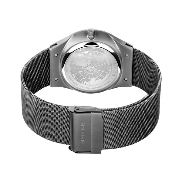 Bering 14440-007 Herrenuhr, Milanaise/Solar, Silber