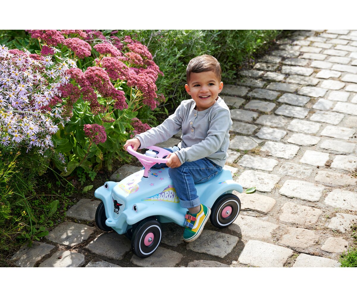 BIG Bobby Car Classic Einhorn (800056138) Person, Fotografie, Portrait, Pfad, Gehweg