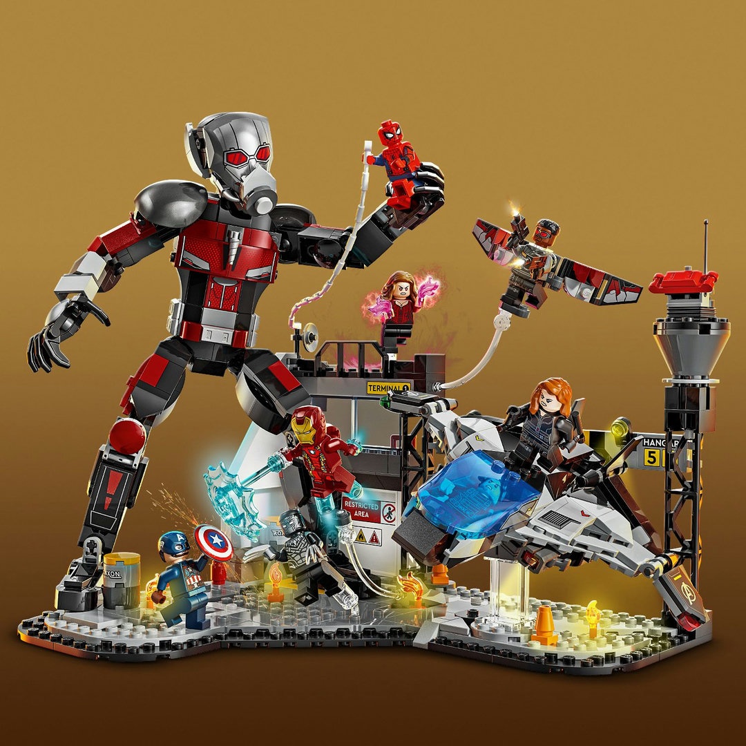 LEGO® MARVEL Super Heroes™ 76314 Captain America: Civil War Actionduell LEGO® MARVEL Super Heroes™ 76314 Captain America: Civil War Actionduell