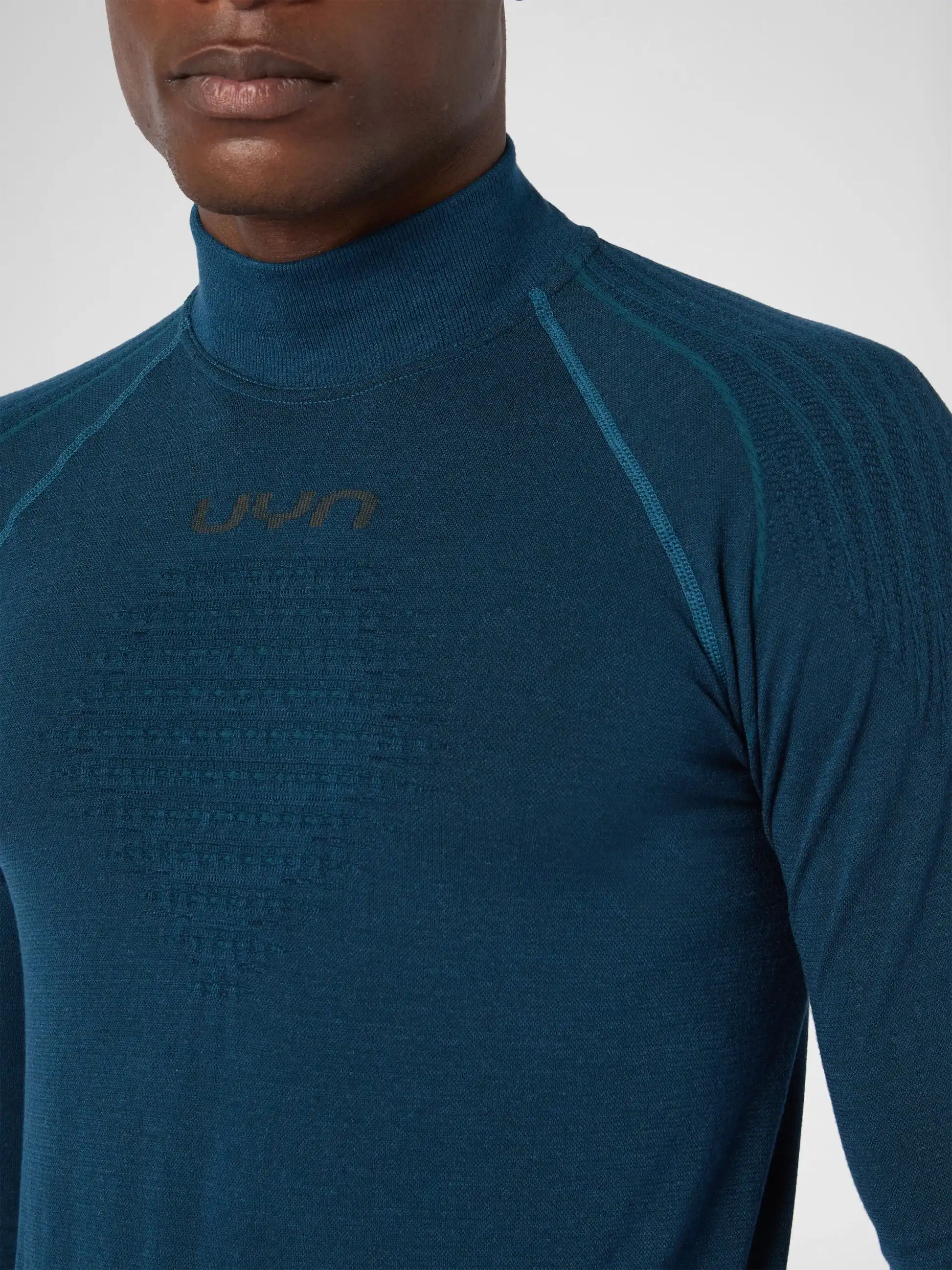 UYN Herren Evolutyon Biotech UW Shirt LG_SL Turtle Neck U100499K662 - Blau Poseidon GR. L/XL UYN Herren Evolutyon Biotech UW Shirt LG_SL Turtle Neck U100499K662 - Blau Poseidon GR. L/XL