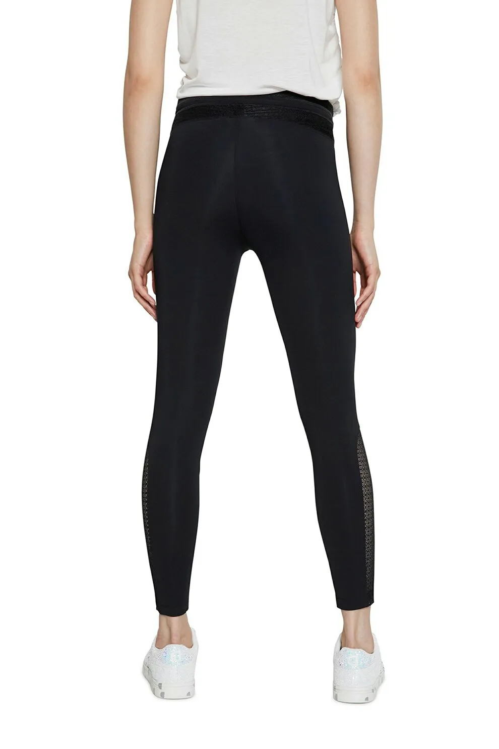 Desigual Damen Leggings „Desagujado“ - Schwarz 21SONK072000 GR. M Desigual Damen Leggings „Desagujado“ - Schwarz 21SONK072000 GR. M