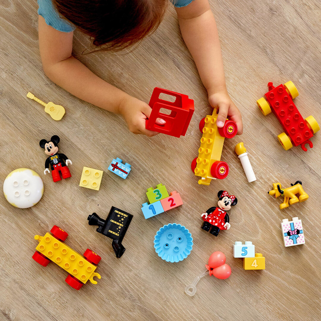 LEGO® DUPLO® Disney Mickys und Minnies Geburtstagszug 10941 Spielzeug, Person, Lego-Set