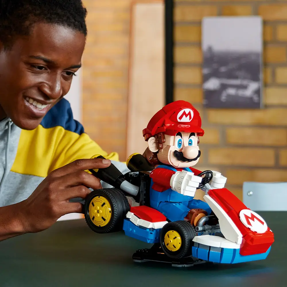 LEGO® Super Mario 72037 Mario Kart: Mario & Standard-Kart LEGO® Super Mario 72037 Mario Kart: Mario & Standard-Kart