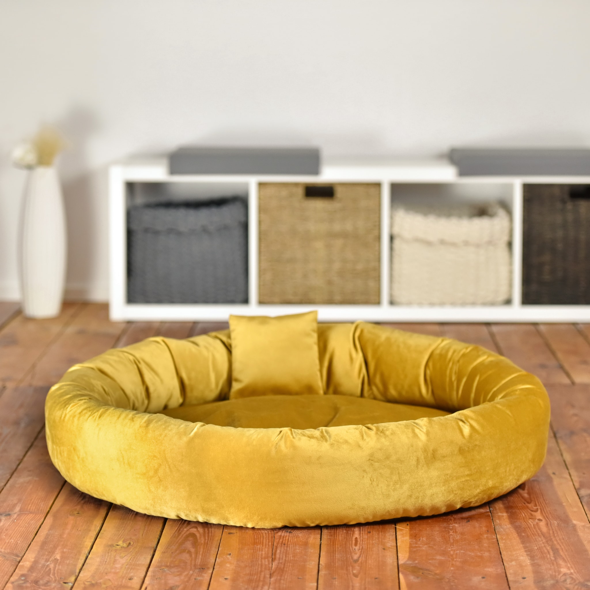 Rohrschneider – RS 22237 – Kuschelinsel Velvet senf Gr. M – Senf – Haustiermöbel