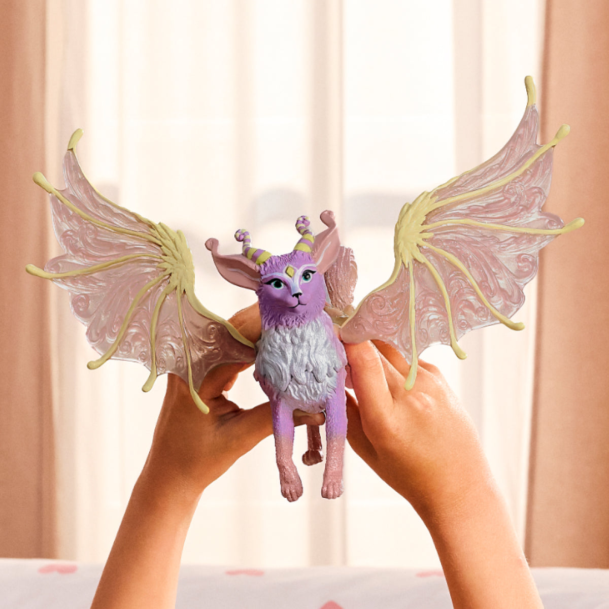 SchleichÂ® Geflügelter Katzendrache