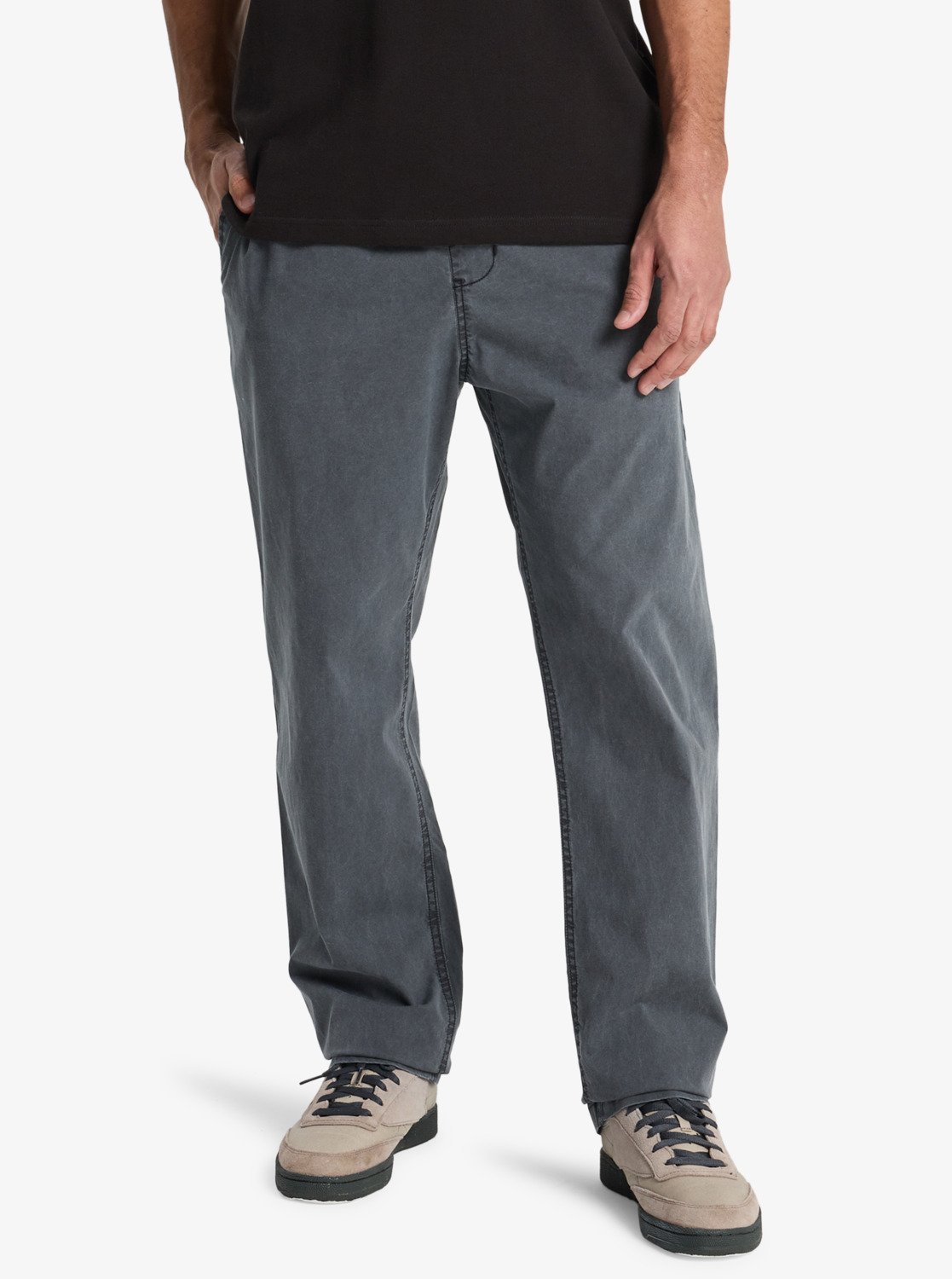Quiksilver Over Wind - Windbreaker für Männer GR. Bekleidung, Hosen, Jeans, Schuhwerk, Schuh