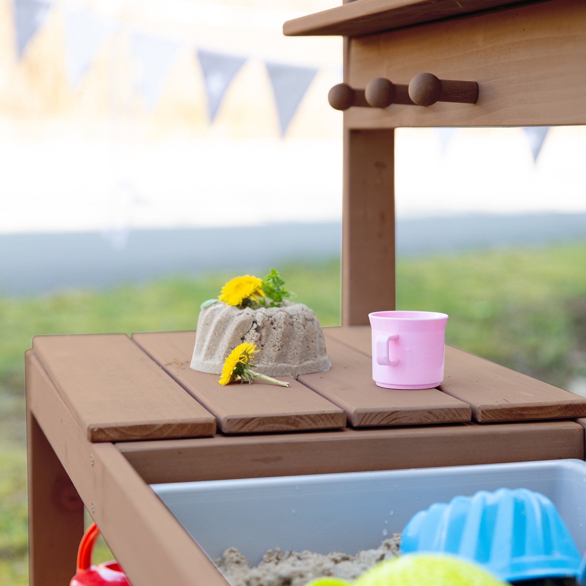 Roba 456006TE Kinderküche Outdoor+ mit Spielwanne, teak teakholz farben – Outdoor + - Bild 4 Roba 456006TE Kinderküche Outdoor+ mit Spielwanne, teak teakholz farben – Outdoor + - Produktbild 4