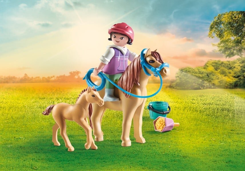 PLAYMOBIL 71498 Kind Mit Pony Und Fohlen Helme, Gras, Pflanze, Pferd, Person