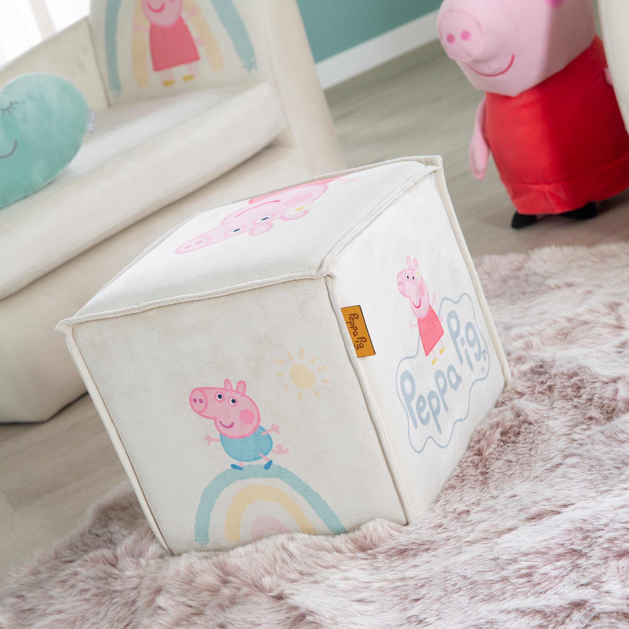Roba 450134PP1 Kinderhocker in Würfelform Peppa Pig beige – Spielmöbel - Bild 2 Roba 450134PP1 Kinderhocker in Würfelform Peppa Pig beige – Spielmöbel - Produktbild 2