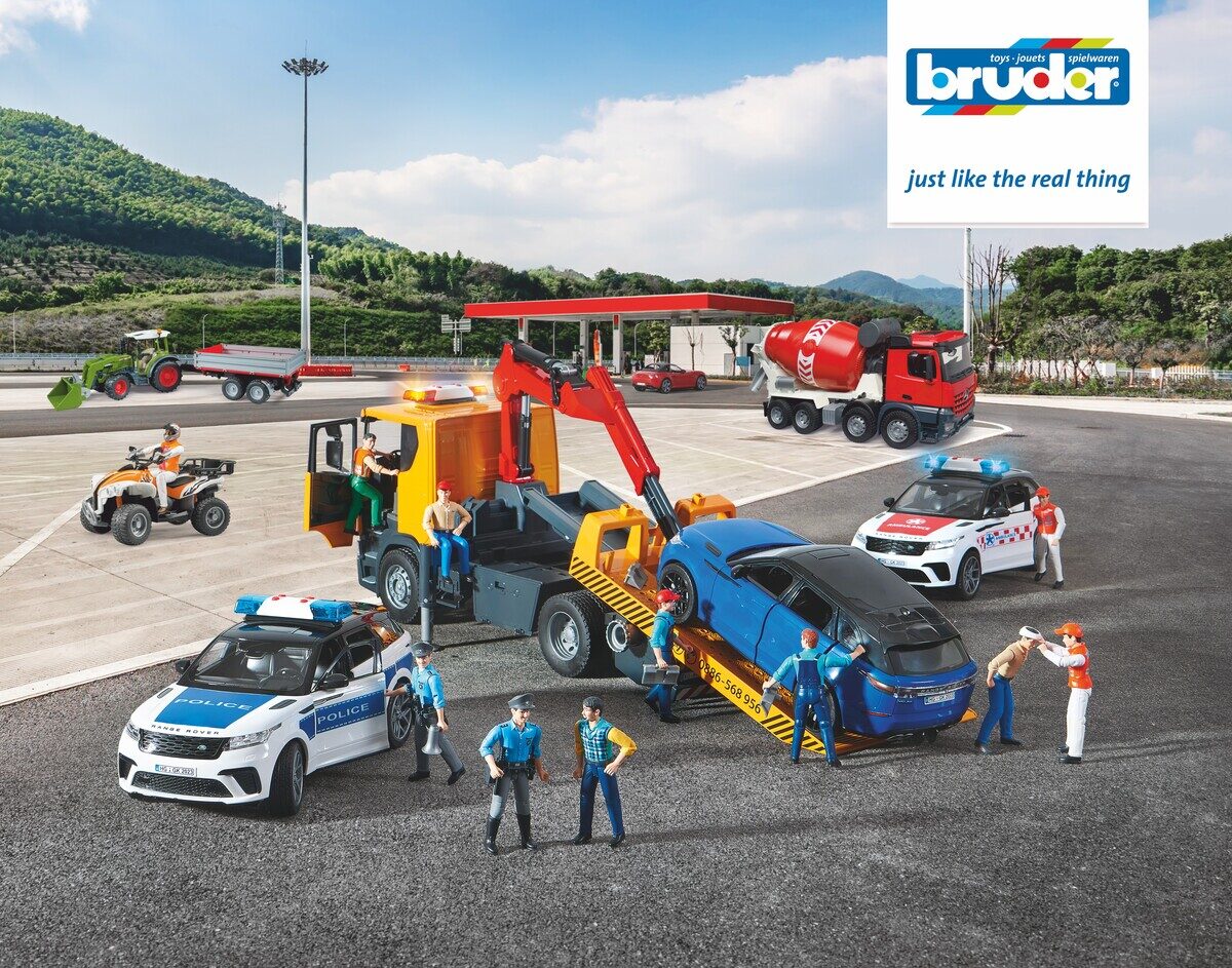 gruppenbild_header_2 Auto, Abschleppwagen, Person, Rad, Straße