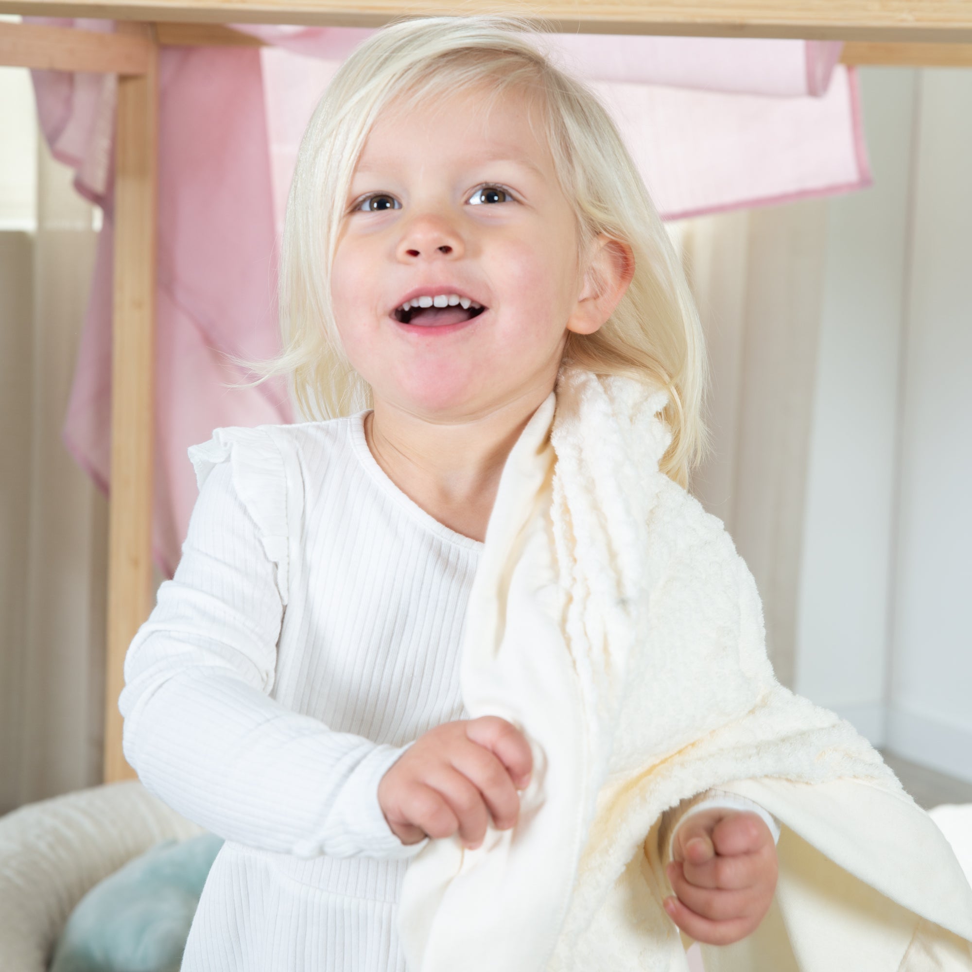 Roba 306111G281 Babydecke 'Seashells' oyster neutral weiß – Heim Textilien - Bild 6 Roba 306111G281 Babydecke 'Seashells' oyster neutral weiß – Heim Textilien - Produktbild 6