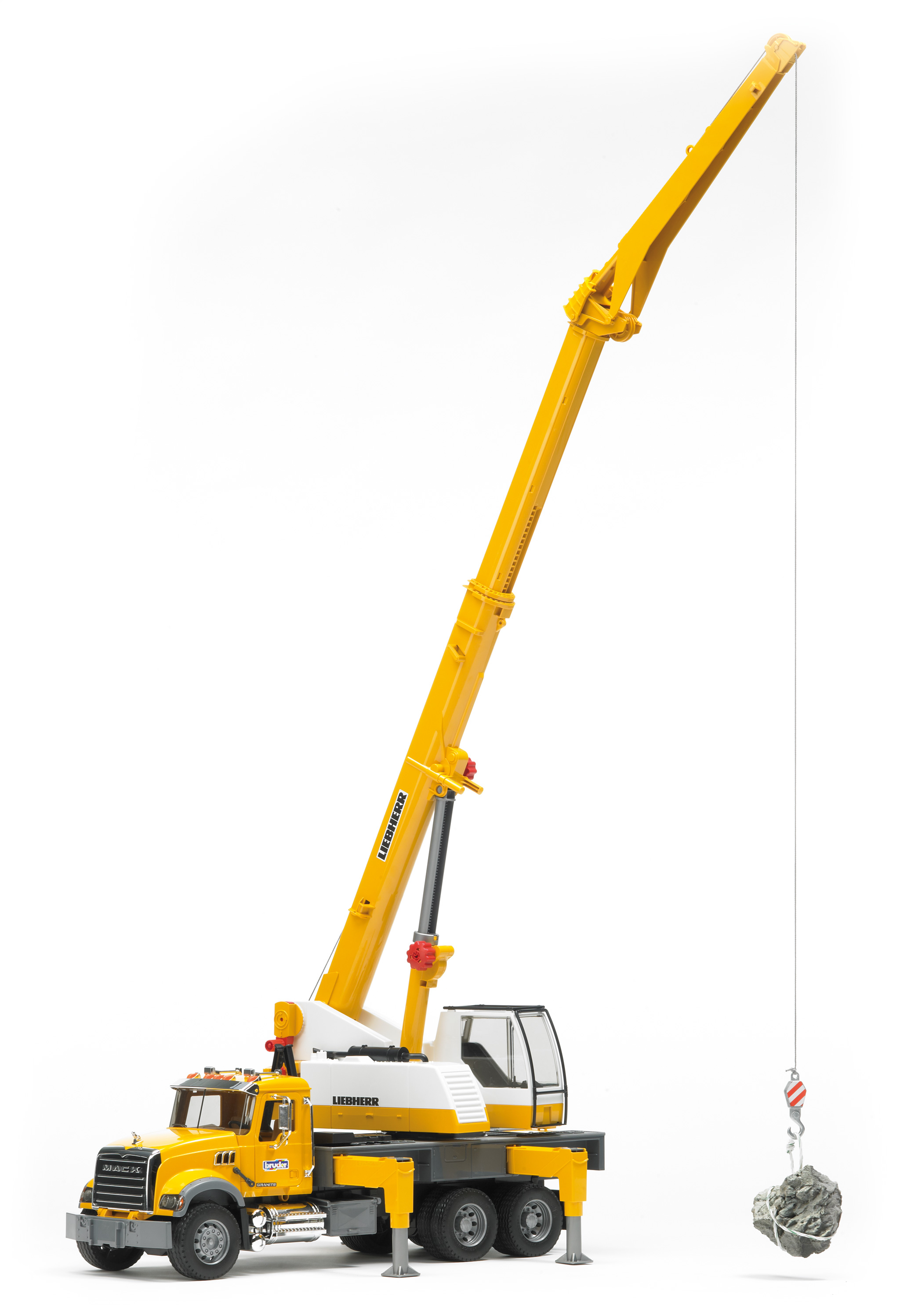 BRUDER 02818 - MACK Granite Liebherr Kran-LKW - Bild 9 BRUDER 02818 - MACK Granite Liebherr Kran-LKW - Bild 9