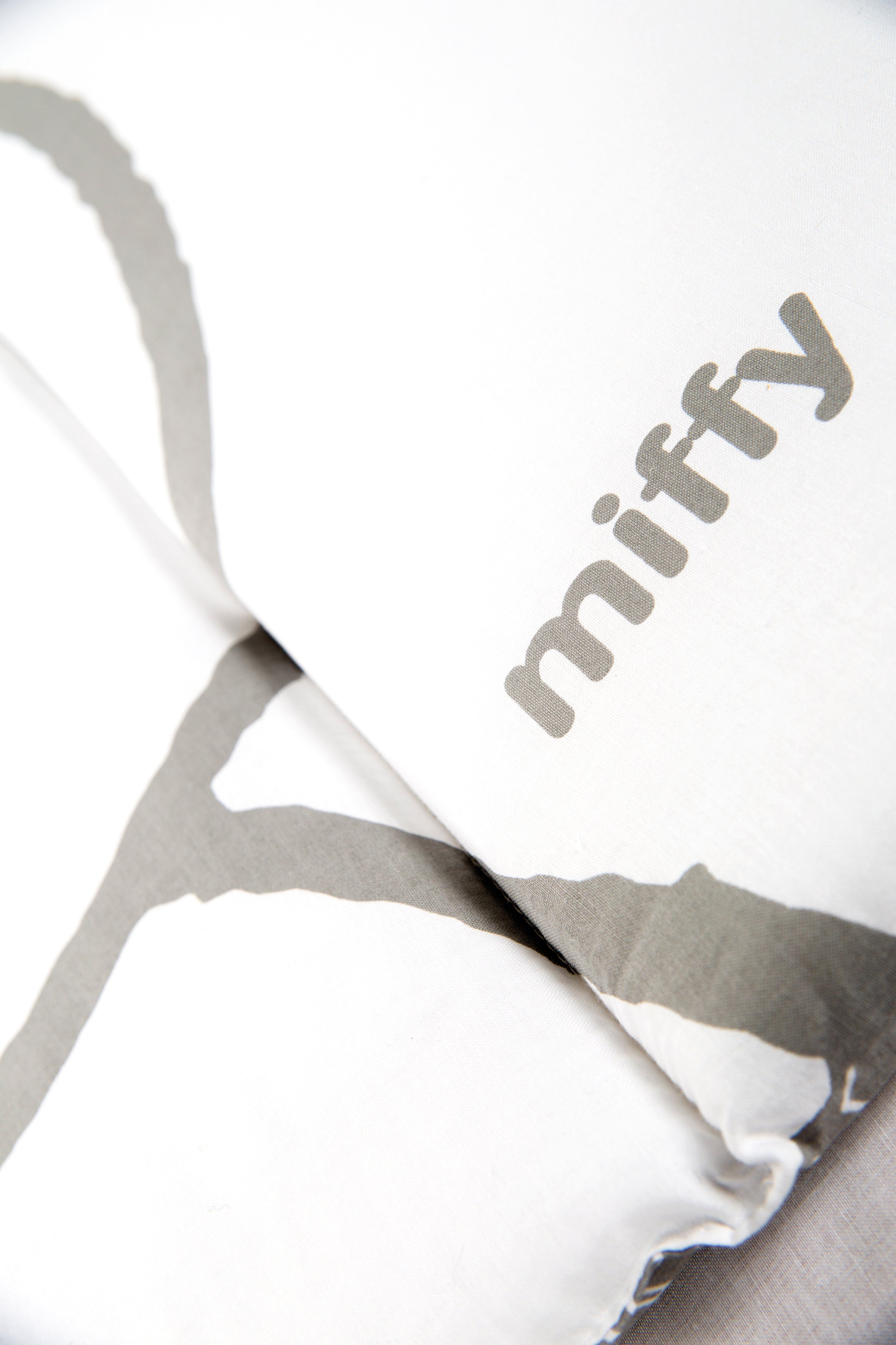 Roba 0817S210 Wickelauflage soft Miffy grau – Wickelauflagen - Bild 7 Roba 0817S210 Wickelauflage soft Miffy grau – Wickelauflagen - Produktbild 7