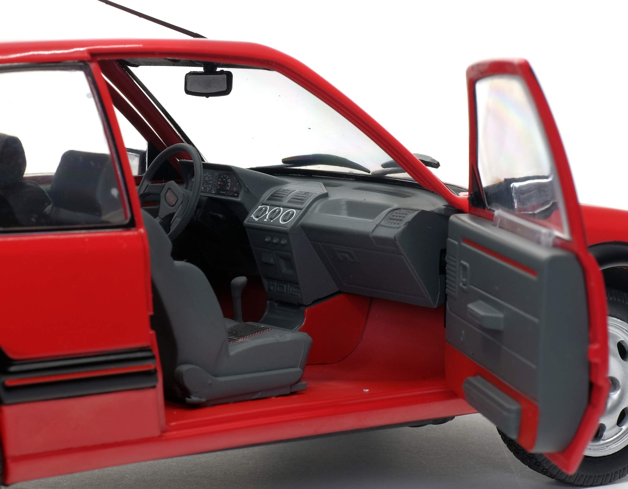 Solido PEUGEOT 205 GTI MK1 1:18 1988 421184410 Solido PEUGEOT 205 GTI MK1 1:18 1988 421184410