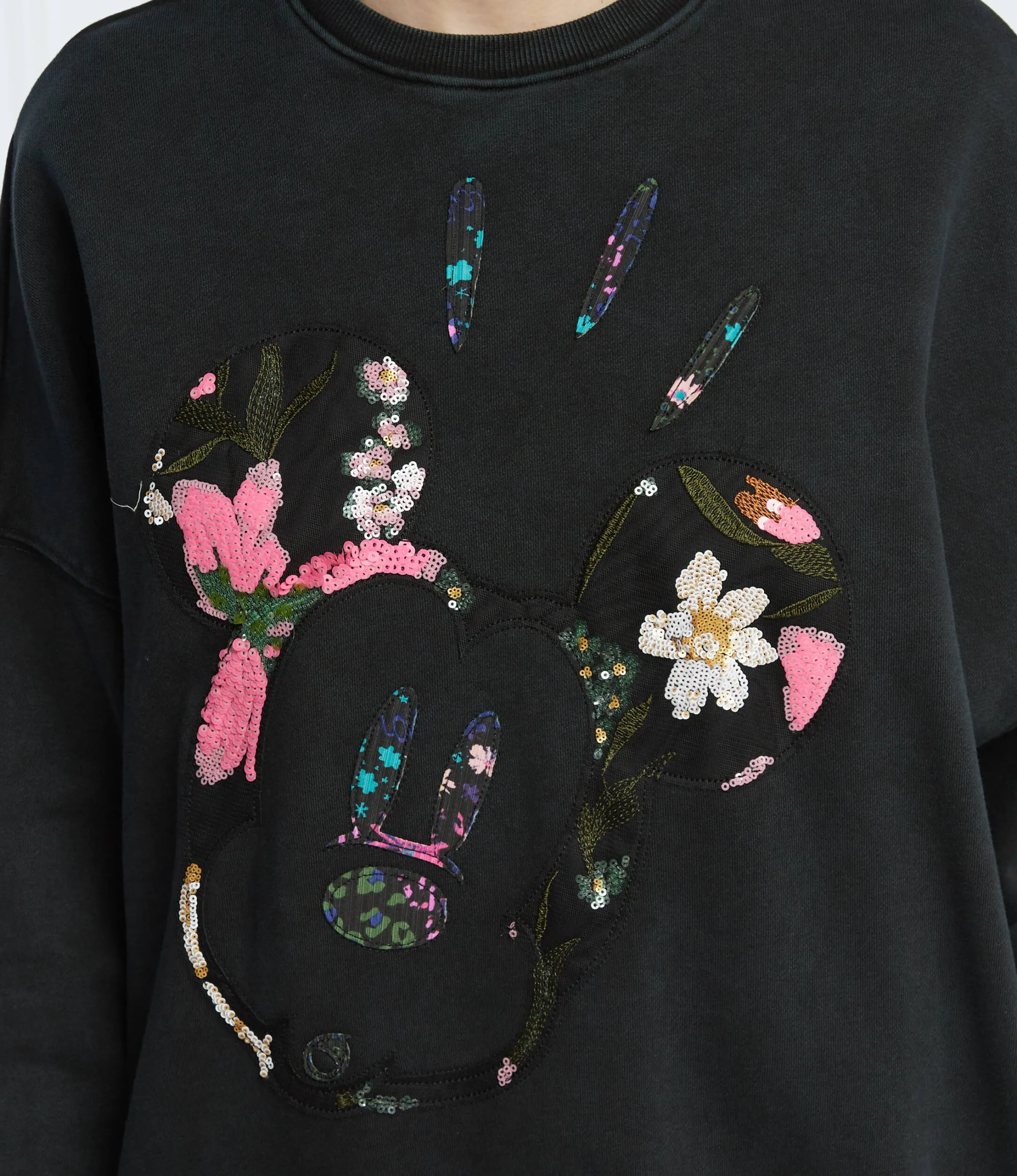 Desigual Damen Sweatshirt „Mickey Patch Flower“ - Schwarz 22SWSK28 GR. L