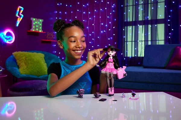 Monster High Refresh Core Draculaura Doll Monster High Refresh Core Draculaura Doll