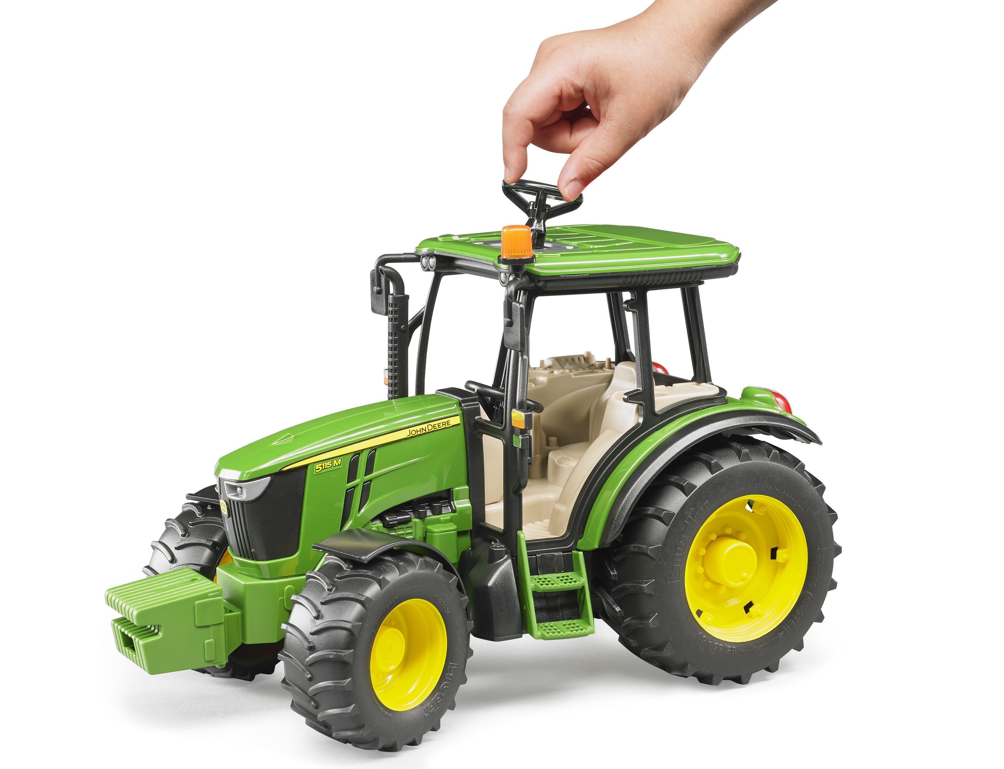 BRUDER 02106 - John Deere 5115 M - Bild 3 BRUDER 02106 - John Deere 5115 M - Bild 3