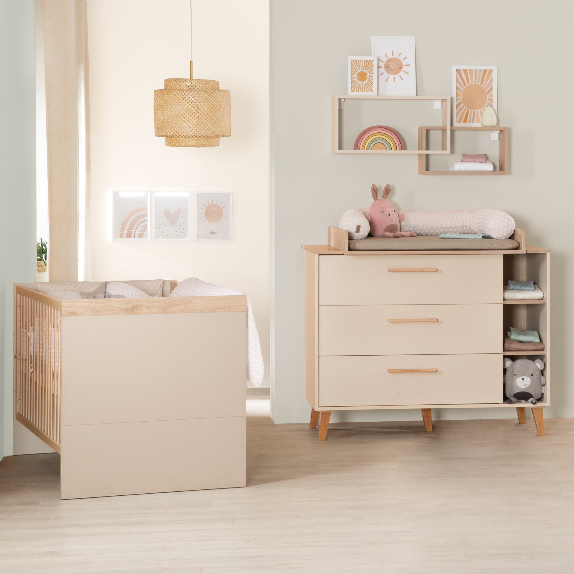 Roba 1014876 Kinderzimmerset Jil Cashmere – Kinderzimmer Set - Bild 1 Roba 1014876 Kinderzimmerset Jil Cashmere – Kinderzimmer Set - Cashmere - Kinderzimmer Set - Produktbild 1
